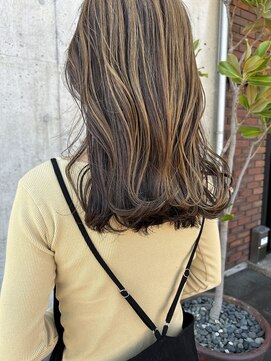 ヘアースペース レガッタ(hair space Regatta) デザインカラー・アンブレラ・髪育