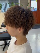 ラ ポルト ドゥ サワ(La Porte de SAWA) 緩めシャドウパーマ×刈り上げないラウンドマッシュ