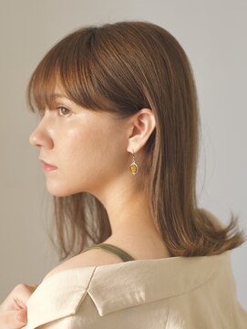 カラル(CARAL) 【CARAL】ナチュラルベージュ×ストレートミディ