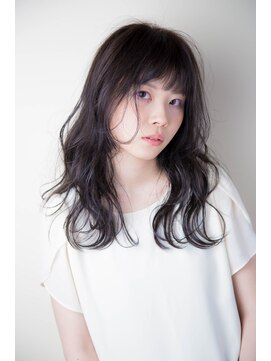 バショ(ba sho) バイオレットグレーカラーのミディアムスタイル