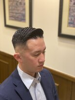 ヒロギンザバーバーショップ 神楽坂店(HIRO GINZA BARBER SHOP)&nbsp;7:3スキンフェード