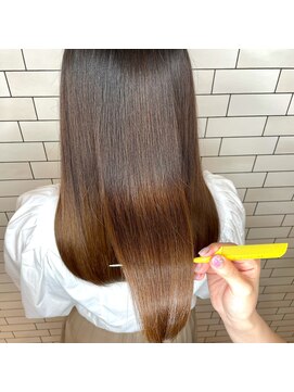 アシュレイ(ASHLEY) ASHLEY☆suzuka ハリウッドトリートメント 福島 美容室