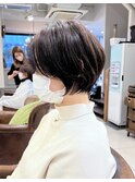 バームをつけるだけ丸みショート　艶髪束感アッシュブラウン