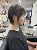 耳かけショートヘア