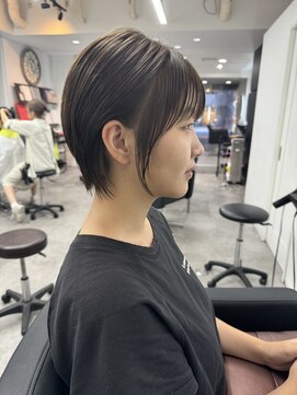 グランドライン(GRAND LINE) 耳かけショートヘア