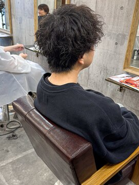 アムレヘアー(amule hair) 【amule hair】ツイストスパイラルウルフ20代/30代/40代/会社員