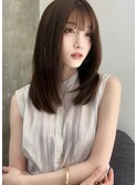 大人小顔似合わせフェミニンミディアムレイヤーカット