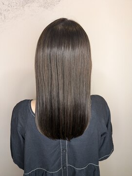 ルフェール ビューティーアンドスパ(REFAIRE beauty&spa) アッシュグレージュ