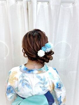 ネオココ(NeocoCO) サイドアップヘア