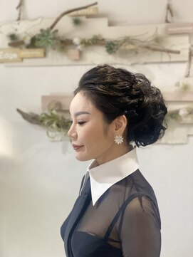 ヘアセットサロンエッジ(Edge) ショートヘアからのロープウィッグでパーティアップヘア