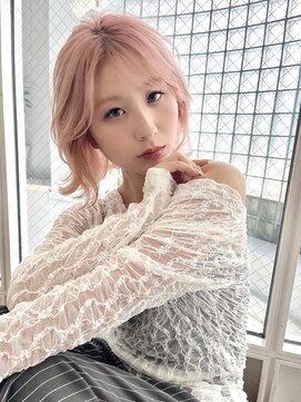 ミリア(MILIA) 20代30代40代大人女子　レイヤーボブ