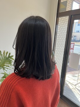 フラッフィーヘアー(FLUFFY hair) ミディアムヘアー
