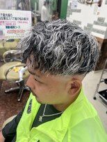 ヘアサロンナンバーワンクラブ上和田本店&nbsp;ホワイトメッシュ