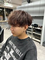 ミーク(meak)&nbsp;シャドウパーマ色気出しクラウドマッシュ