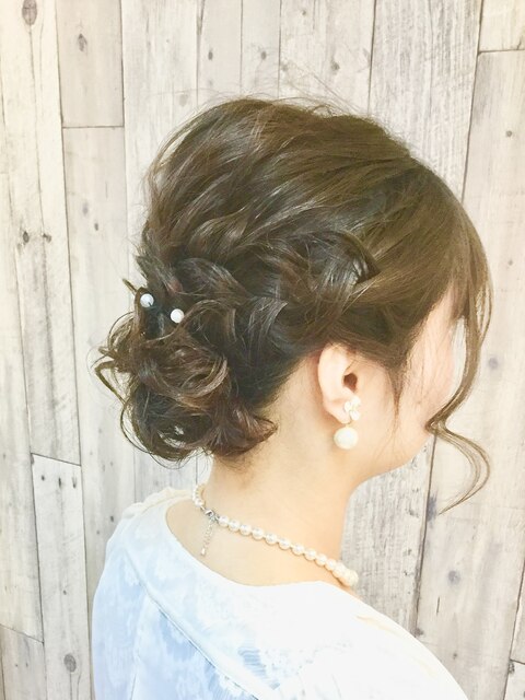 あご下ボブからのゆるいヘアーセット結婚式、パーティー等に！