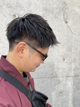ヘアーメイク ヴァンセット HAIR & MAKE VINGT-SEPT 刈り上げ男子
