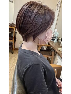 ギフト ヘアー サロン(gift hair salon) 【ピンクアッシュ×ショートボブ】