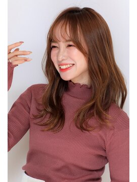 アミュレ(Amule) 春夏オススメショコラピンクゆるふわミディ小顔バング丸顔面長