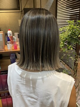 リィリ バイ ロダット 横浜(rili by LODAT) コントラストハイライト【rili横浜】