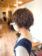 アパートメントヘアー エアリーパーマショート