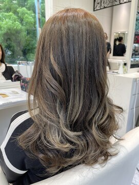 レ セゾン(Les Saisons) イノアカラー