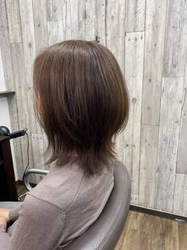 イーラ(E-LA) ウルフスタイル