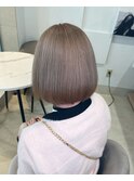 ミルクティーベージュ
