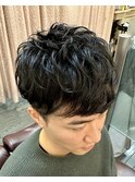 ナチュラルマッシュアイロンパーマビジネスカジュアル黒髪