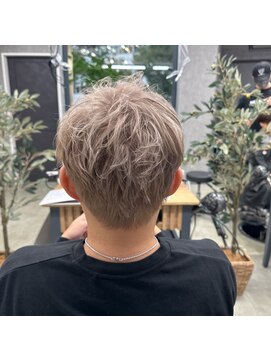 フイ 新宿3丁目(Hui) スパイキーショート/ジェットモヒカン/ショートバング/men's