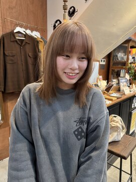 チャプター 問屋町(chapter) ケアブリーチミルクティーベージュカラーレイヤーカット韓国ヘア