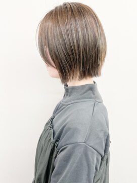 モリオ(morio) レイヤーボブ