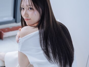 ホヌア(hoNua.)の写真/髪質改善メニュー￥9000～◆傷んだ髪も内部からしっかりケアし、芯からたっぷり潤った艶感溢れる美髪へ♪