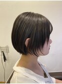 収まりの良いショートボブ