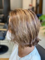 モハナ(m.ohana)&nbsp;横顔までもキレイ見せボブ