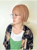 ▼アプリコットベージュぱっつんボブ