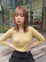 ミディアムレイヤーカットボブウルフ/10代20代/インナーカラー