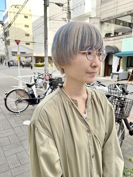 カフ(CAF) CAF FUKO/マッシュショート/ホワイト/ブルー/寒色系/大阪/心斎橋