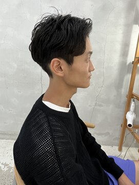 エンドリンク(endlink) 黒髪センターパートマッシュ