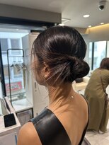 ヒスイバイケンジ(hisui by KENJE)&nbsp;タイトヘアアレンジ