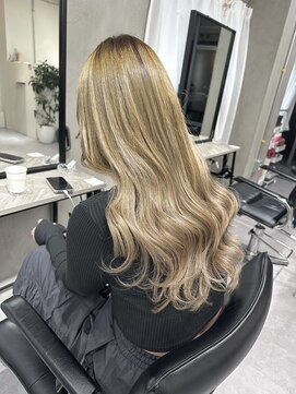 アルマバイロサ(ALMA by ROSA) オリーブベージュ×シールエクステ/担当rui