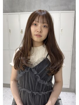 ピノ(pino.) ブラウンカラーレイヤーカット顔まわりカット前髪