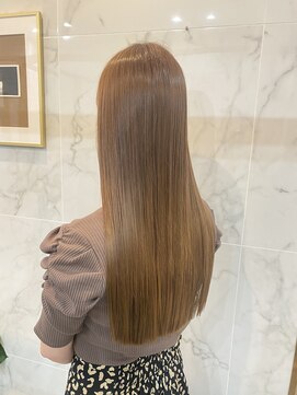 ジーナ 福岡千早(Zina) 【Zina千早SAKI】/艶カラー/20代30代40代