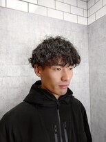 ラックスビーギャラリー なんば駅前店(LUXBE GALLERY)&nbsp;メンズ/眉毛/パーマ/ブリーチ/メンズカット/ツイストスパイラル