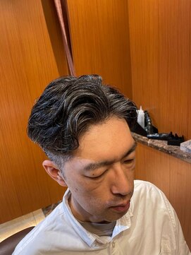 ヘアモード キクチ 銀座店 ツーブロ毛流れパーマ！