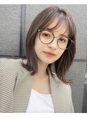 くびれヘア ミディアムボブ グレージュ 夏 ハイライトカラー