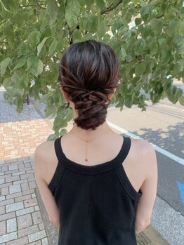シャーマン(SHERMAN)の写真/気分が上がる華やかなヘアセット♪結婚式や二次会、ライブにも♪