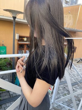 ミント(mint) スモーキーな透明感！オリーブグレージュ！　マット