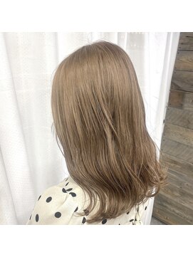 ミルクティーベージュ/ハイトーン/ダブルカラー