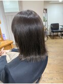 オリーブグレージュ/切りっぱなしボブ