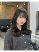 リボン(Libon)&nbsp;顔まわりレイヤーの韓国風ミディアム